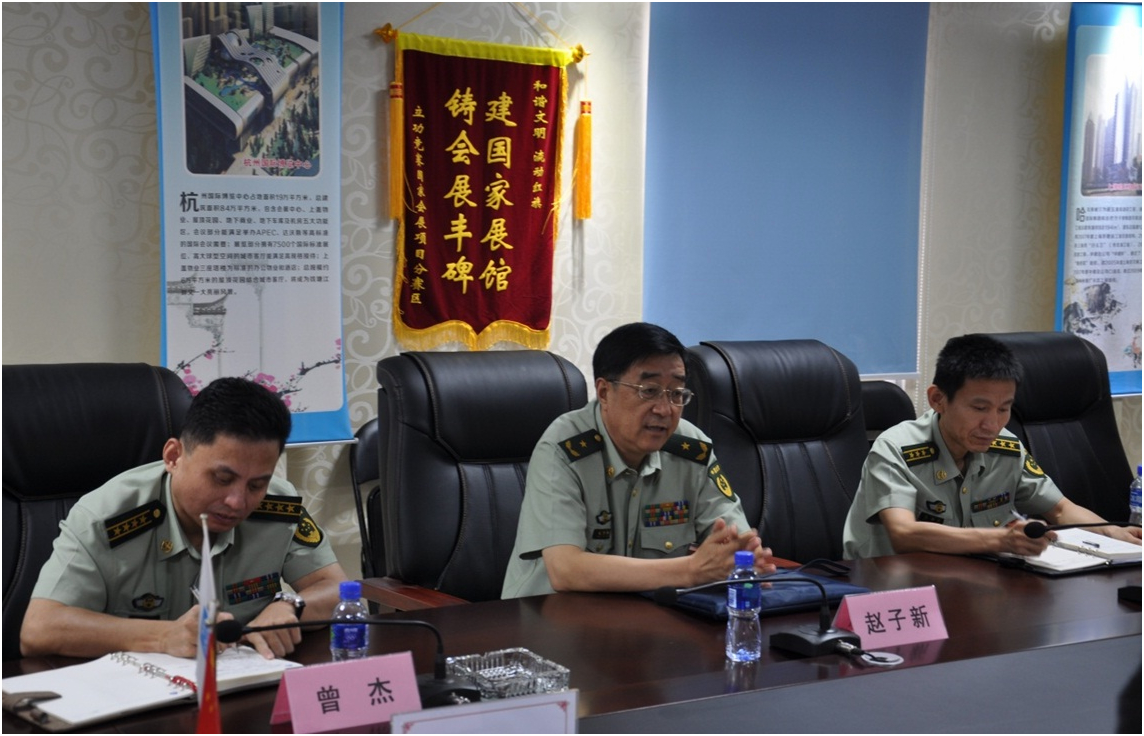 随后市消防局领导深入现场实地检查,并就检查情况做了总结,赵子新在